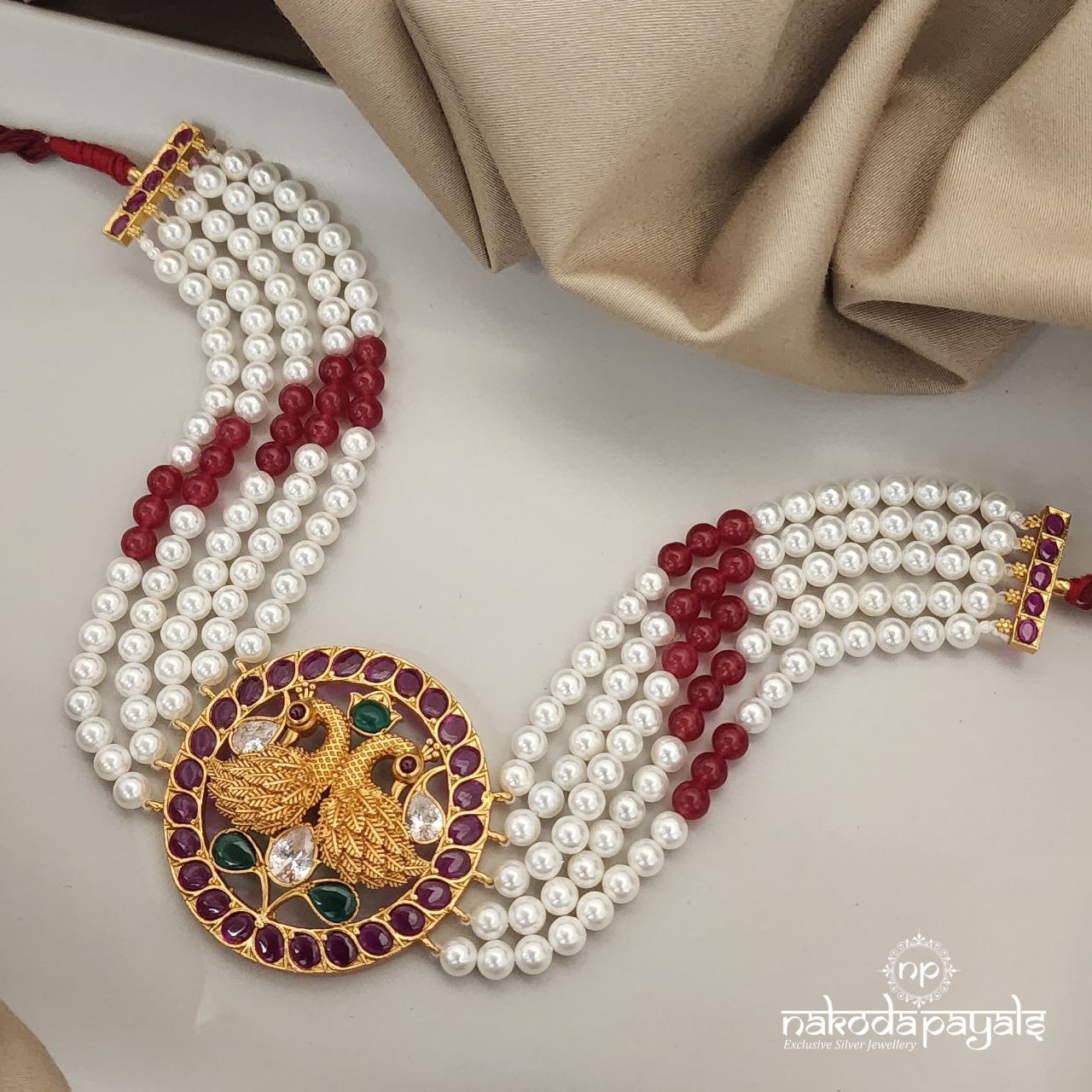 Ravishing Twinning Peacock Choker (GN6510)