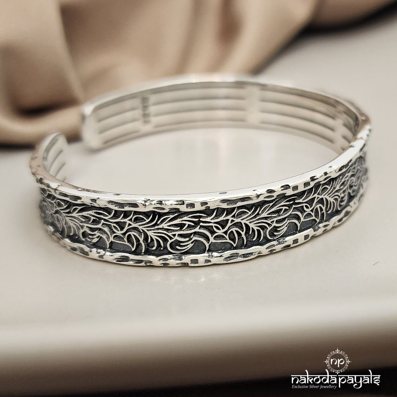 Masculine Cuff Kada Single (K4271)