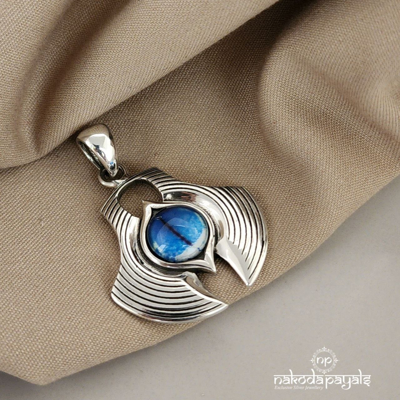 Dragon Eyed Pendant (ST2110)