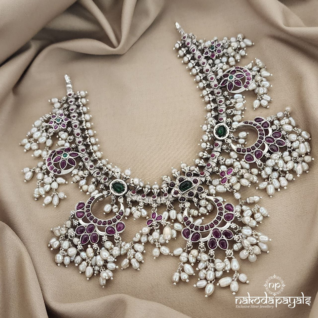 Gratifying Guttapusalu Neckpiece (N9013)