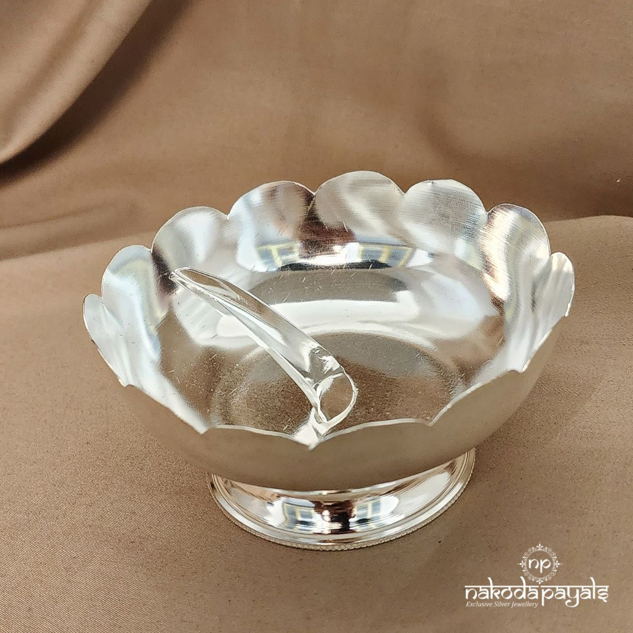 Nanda Deepa (Aa0767)