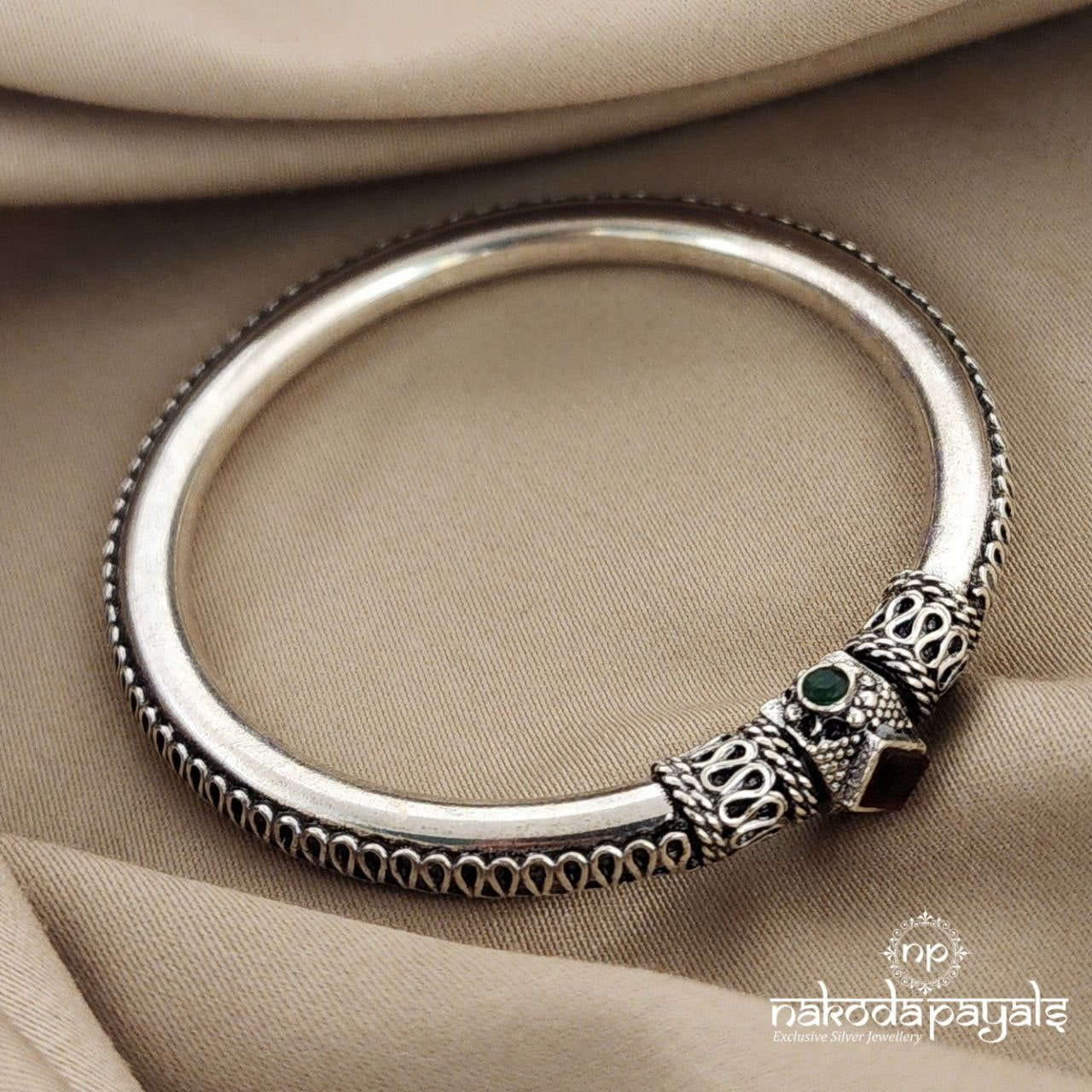 Carved Circomed Openable Kada (K4321)