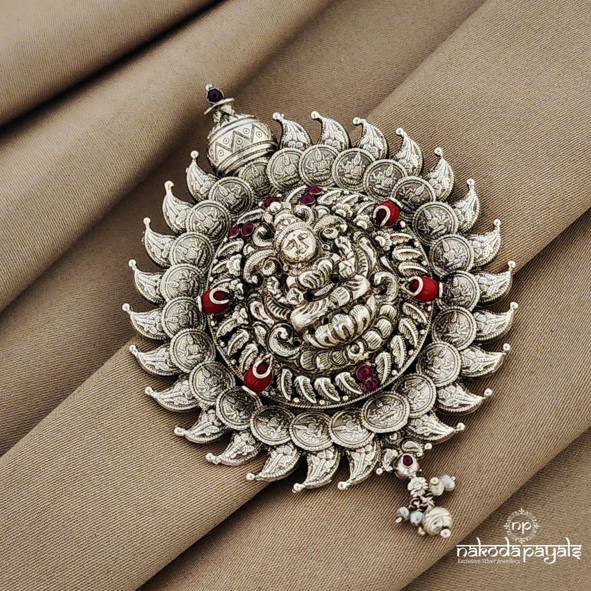 Divine Lakshmi Pendant (P2101)