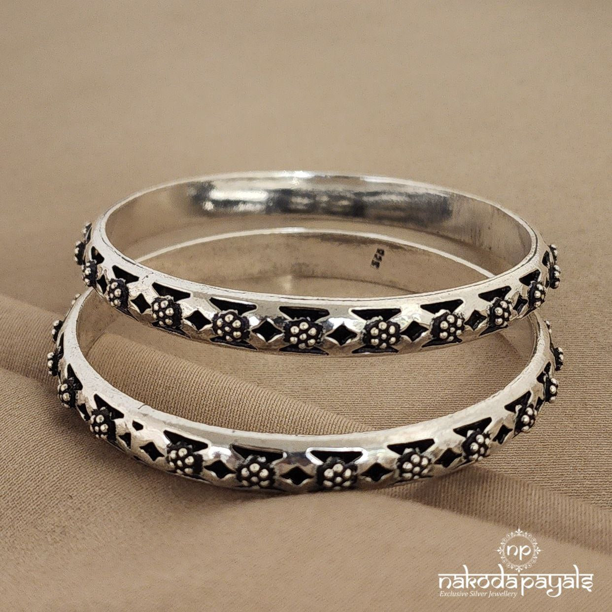 Floral Diamonds Bangle Pair (k4356)