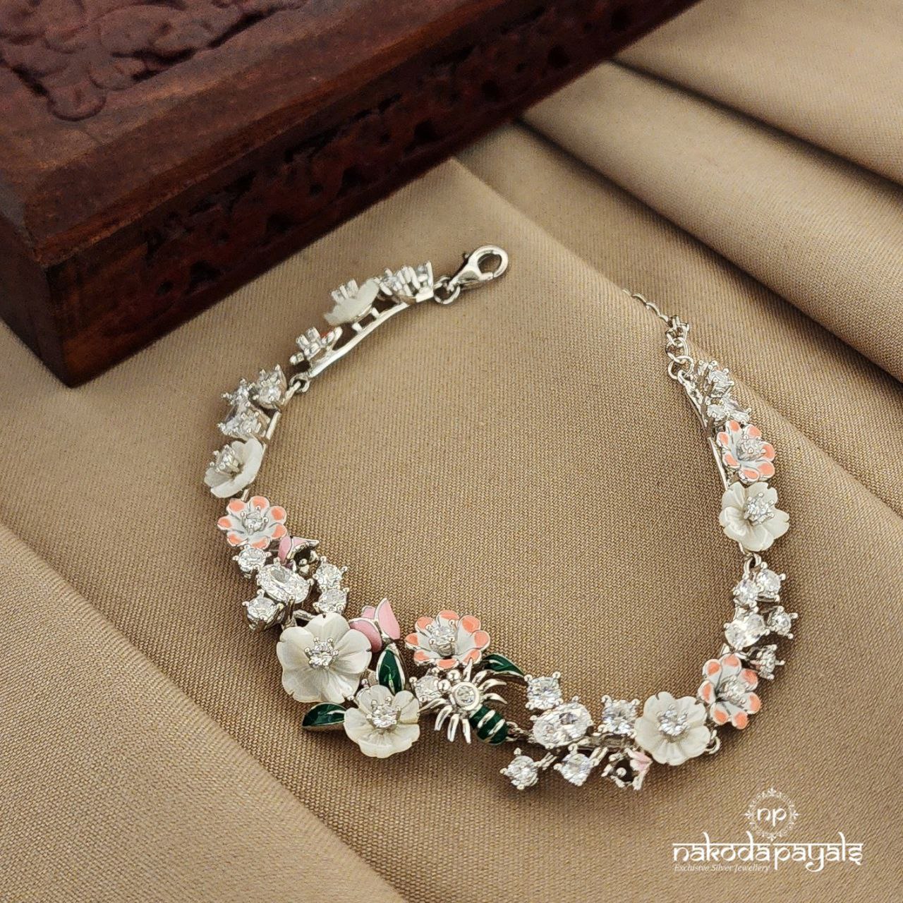 Gorgeous Floral Bracelet (Br1444)