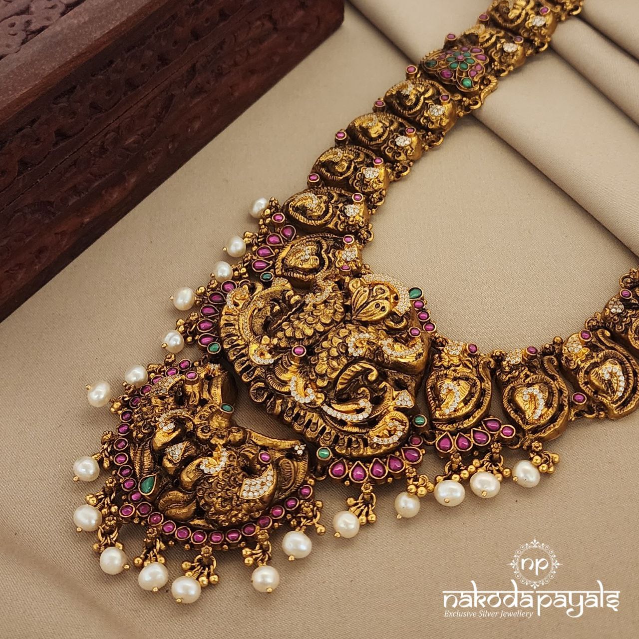 Marvelous Peacock Long Neckpiece (Gn1199)