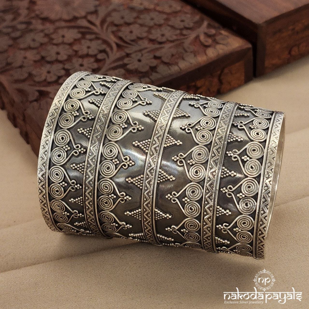 Long Carved Cuff Kada (K4761)