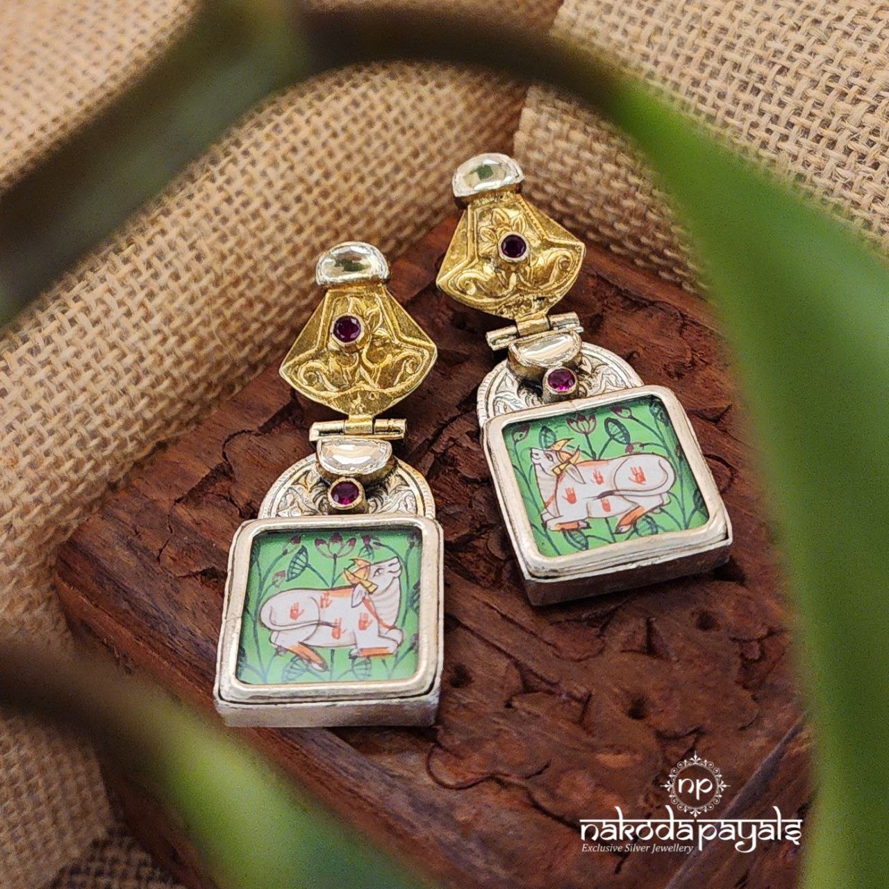 Painted Green Cow Earrings (Dt1192)