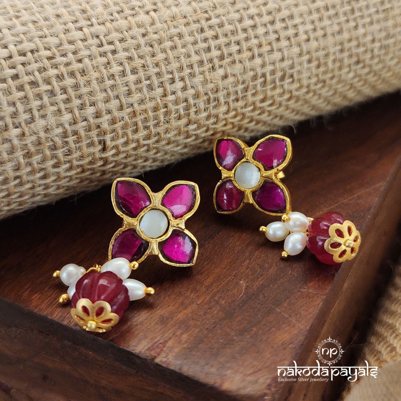 Four Petal Kundan Studs (Ge8096)