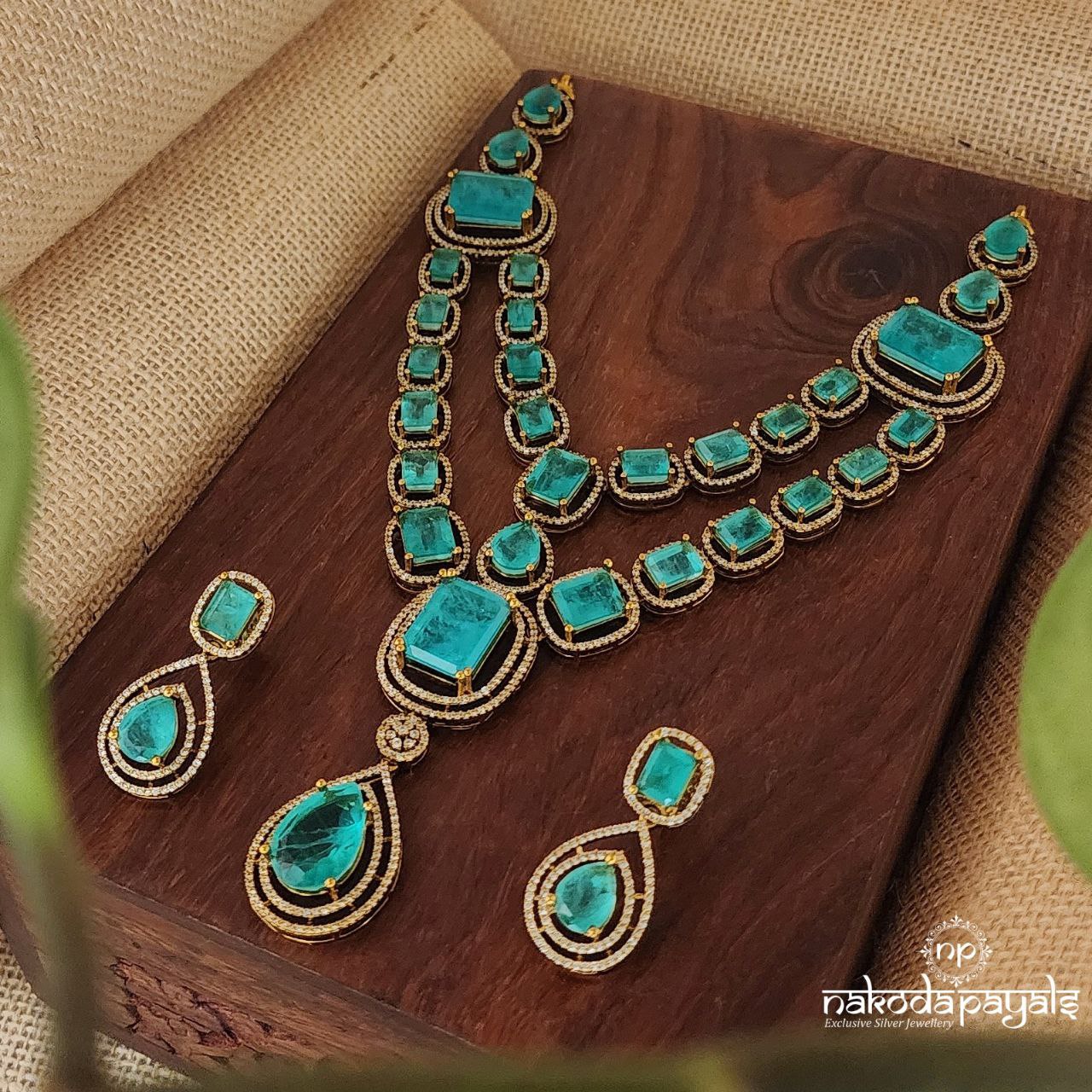 Double Eamerald Layered Neckpiece With Earrings (Gn7632)