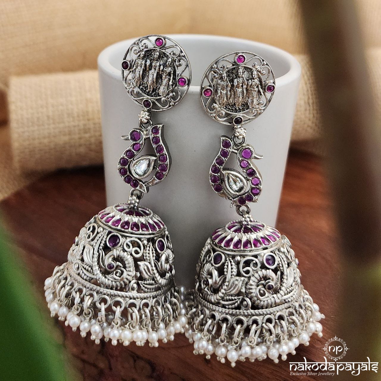 Ram Parivaar Super Carved Jhumka (J7982)