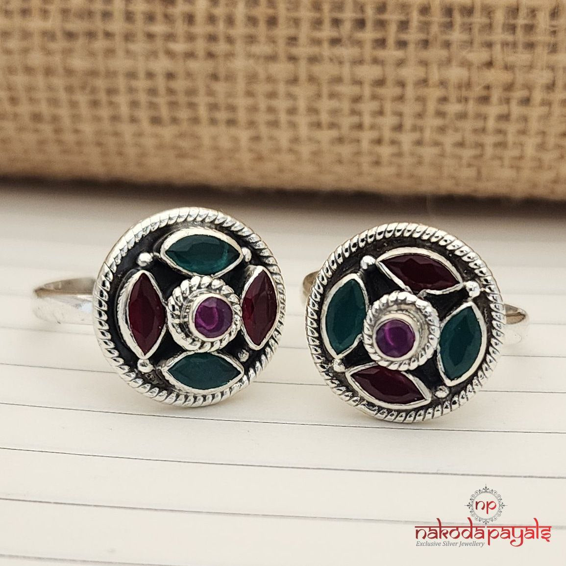 Tricolor Cutstone Toerings (T4106)