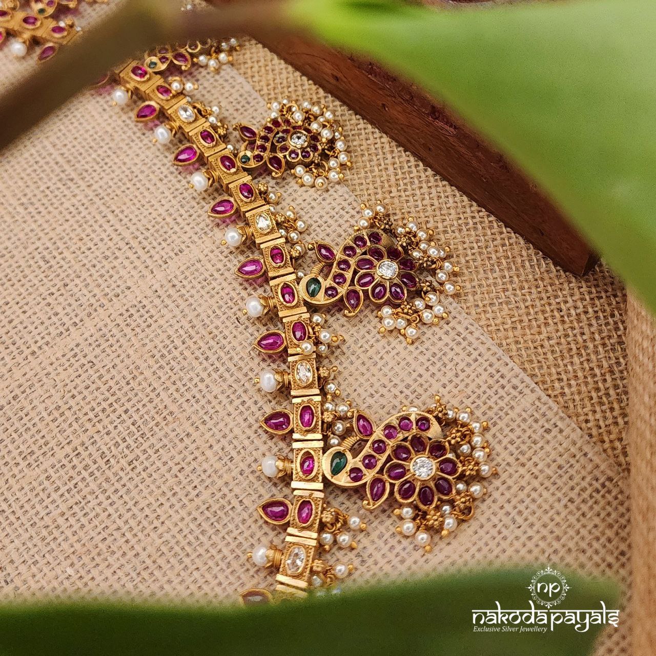 Extended Long Red Kemp Guttapusalu Neckpiece Gn7984)