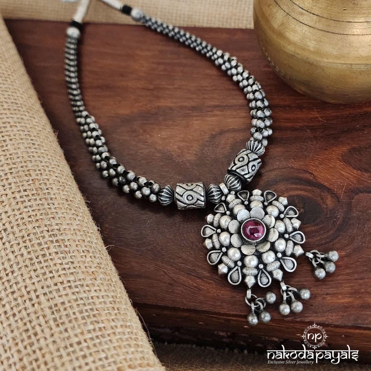 Blooming Flower Short Tribal Neckpiece (N10311)