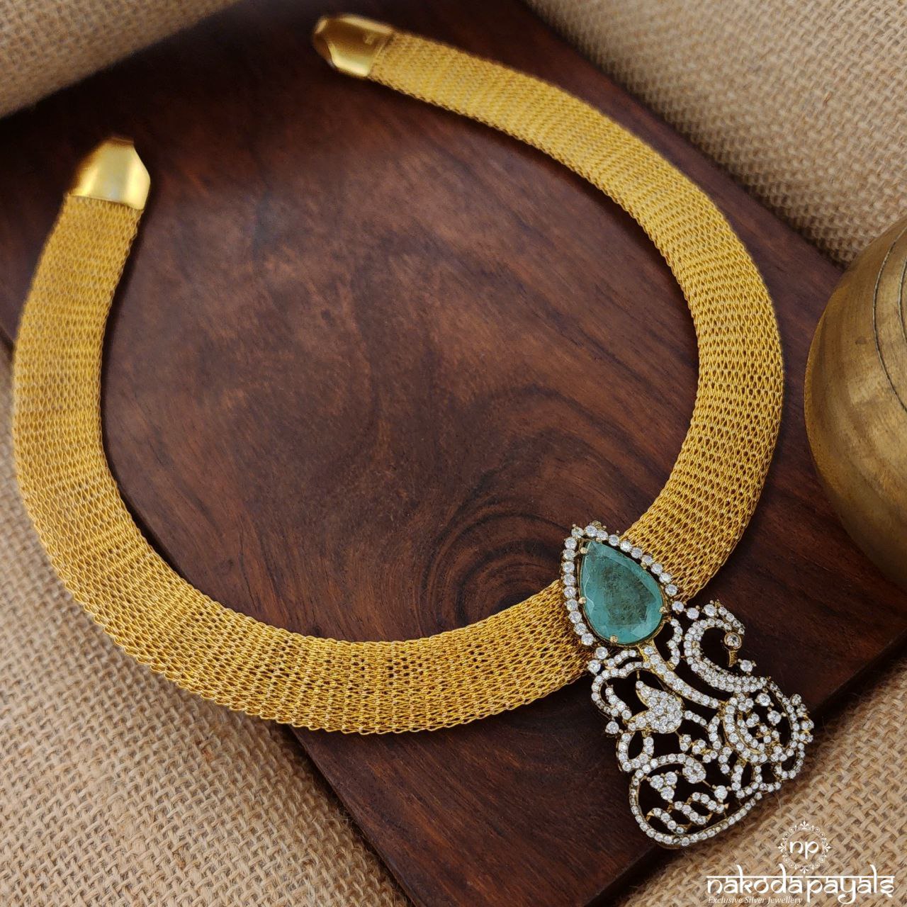 Mono Moissanite Pendant Flat Chain Neckpiece (Gn8956)