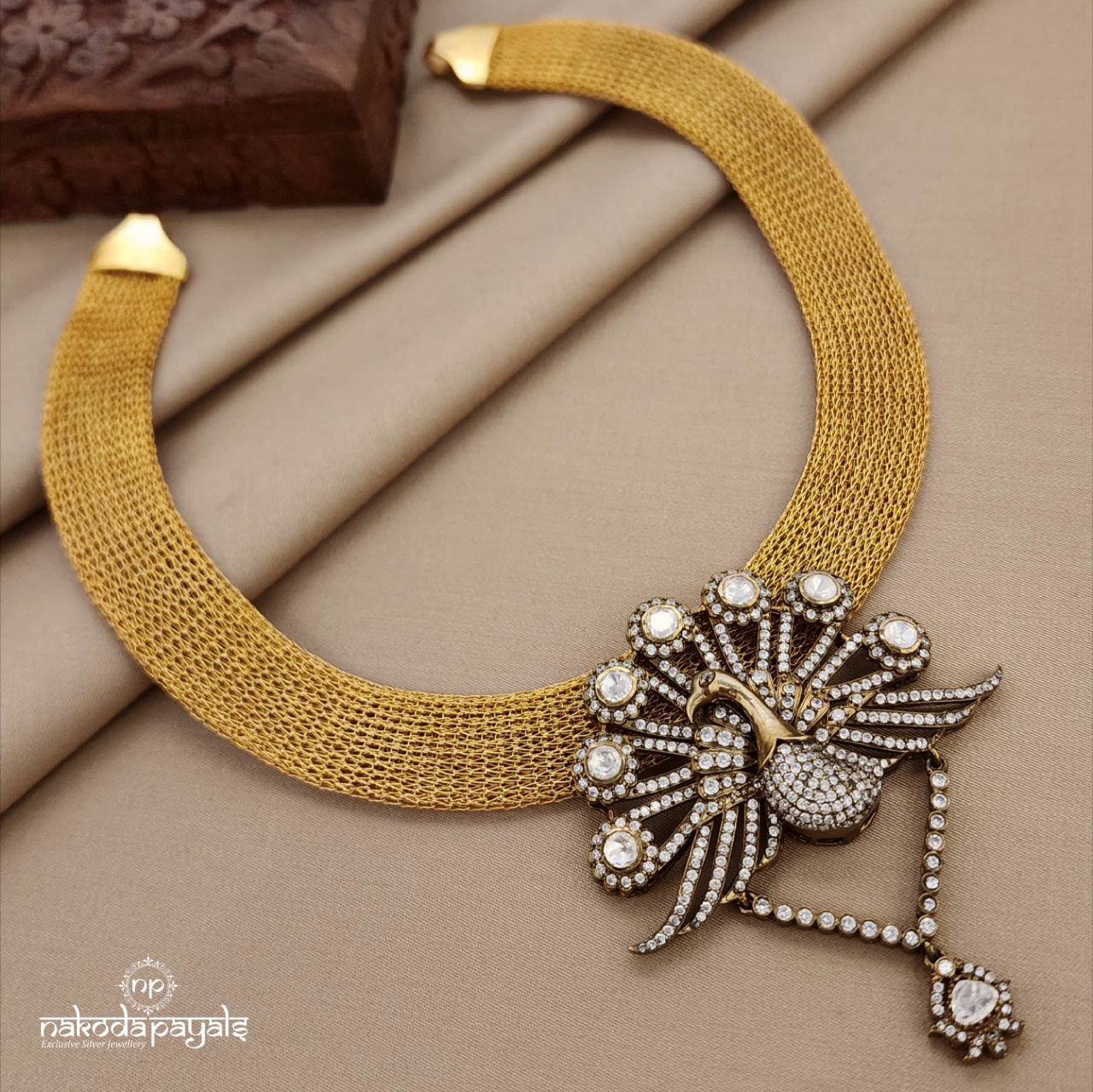 Majestic Moissanite Peacock Flat Chain Neckpiece (Gn8957)