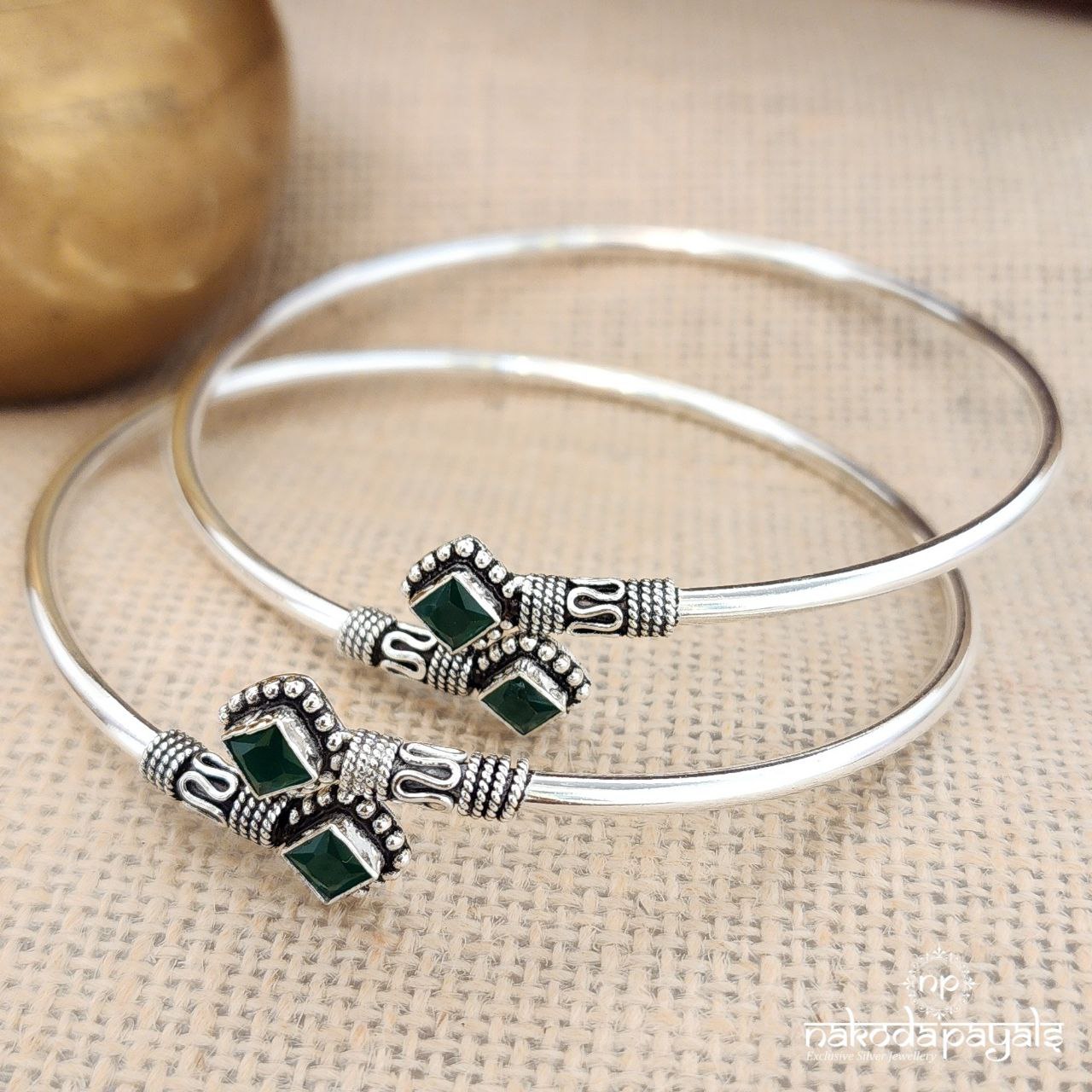 Square Green Ends Ankle Kada Pair (Ak2280)