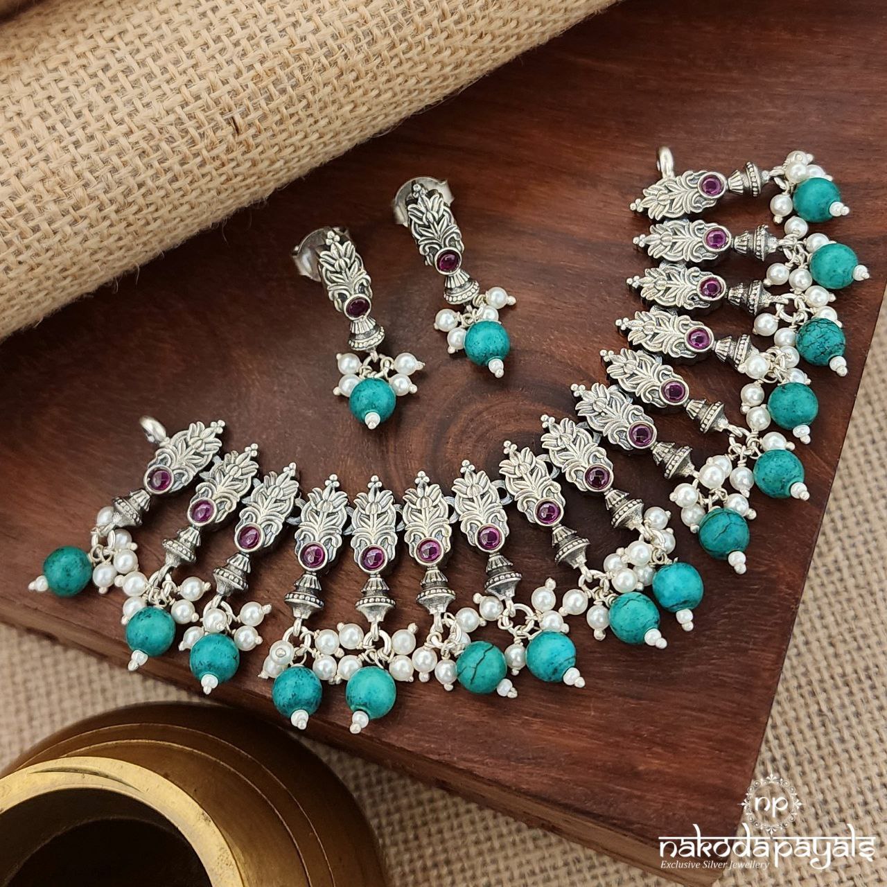 Turquoise Drops Oxidised Choker With Earrings (N10779)