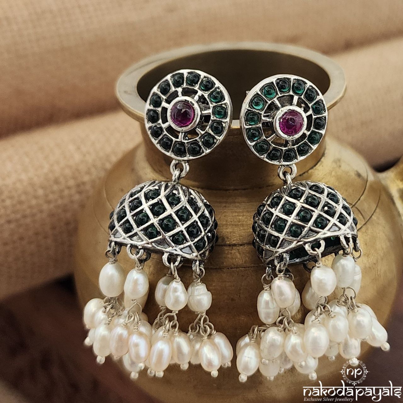 Extended Pearl's Green Jumka(J1199)