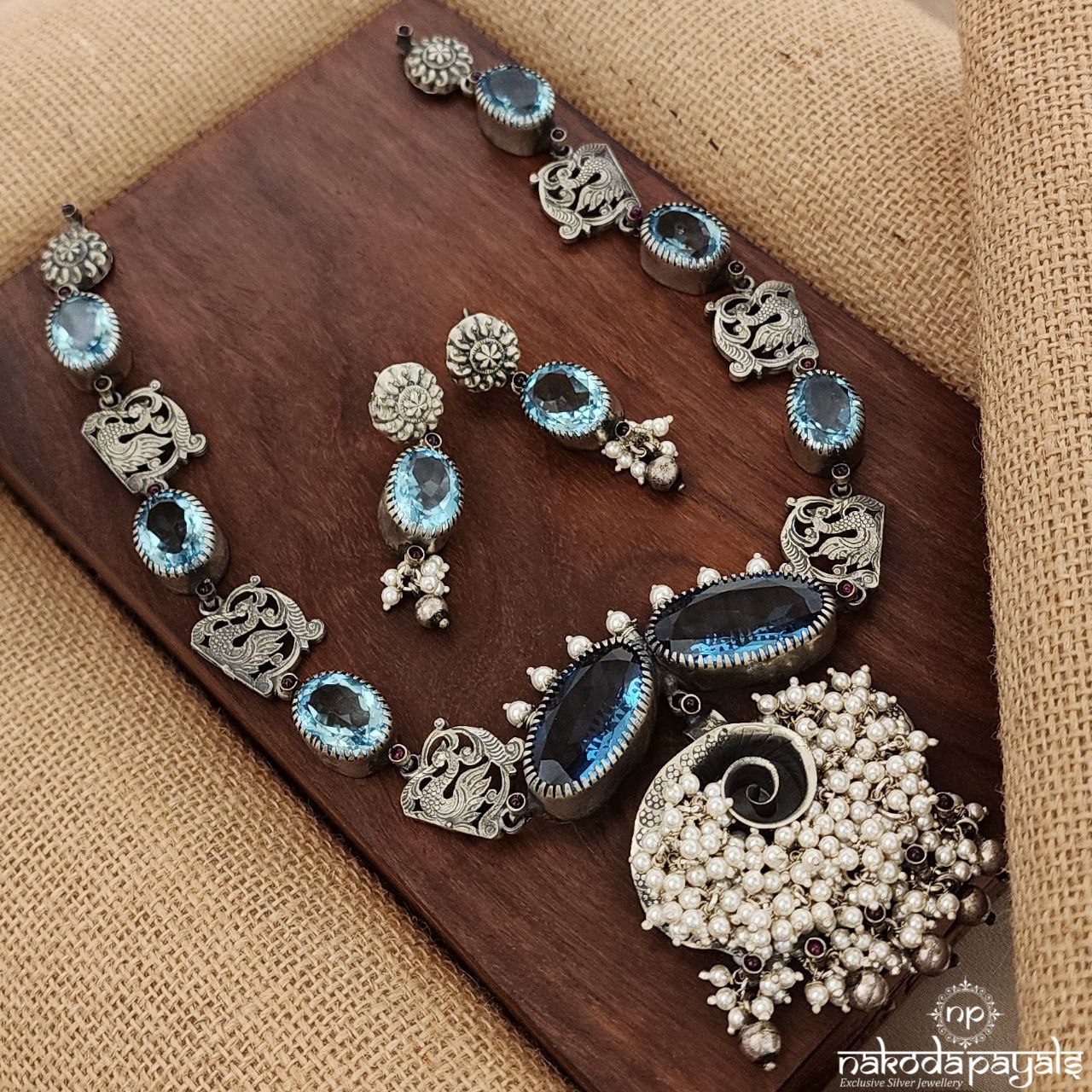 Exemplary Blue Stone long Neckpiece With Earrings (N10800)