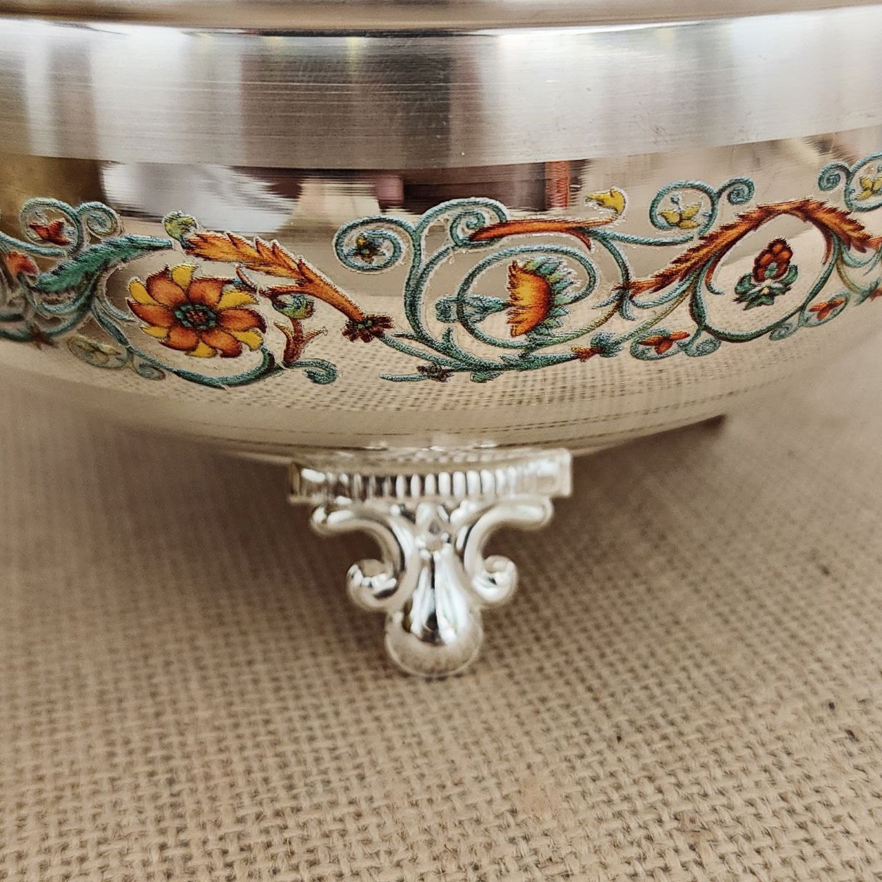 Beautifully Painted Flower Basket (Aa1507)