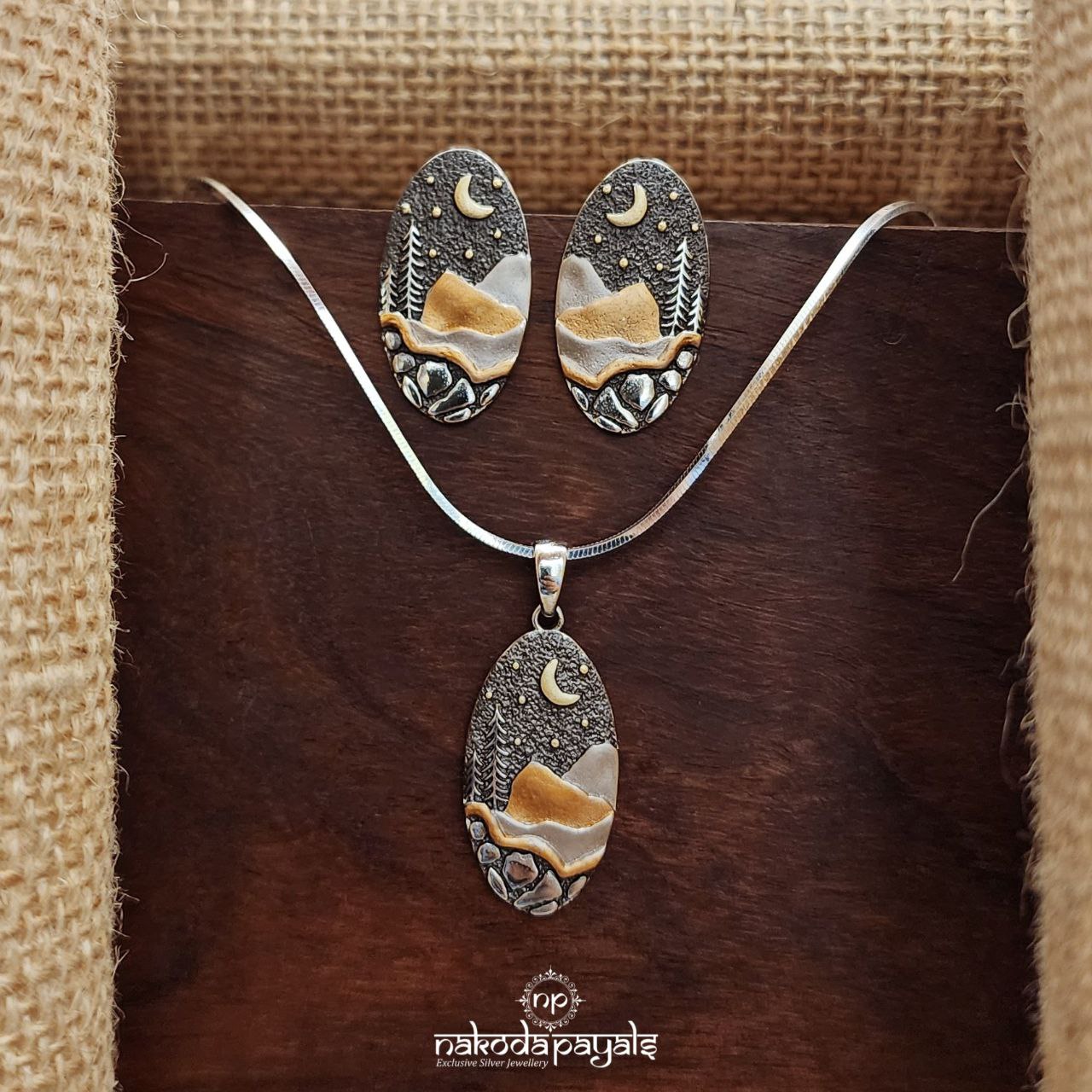 Brownish oval Enameled Pendant Set (St3414)