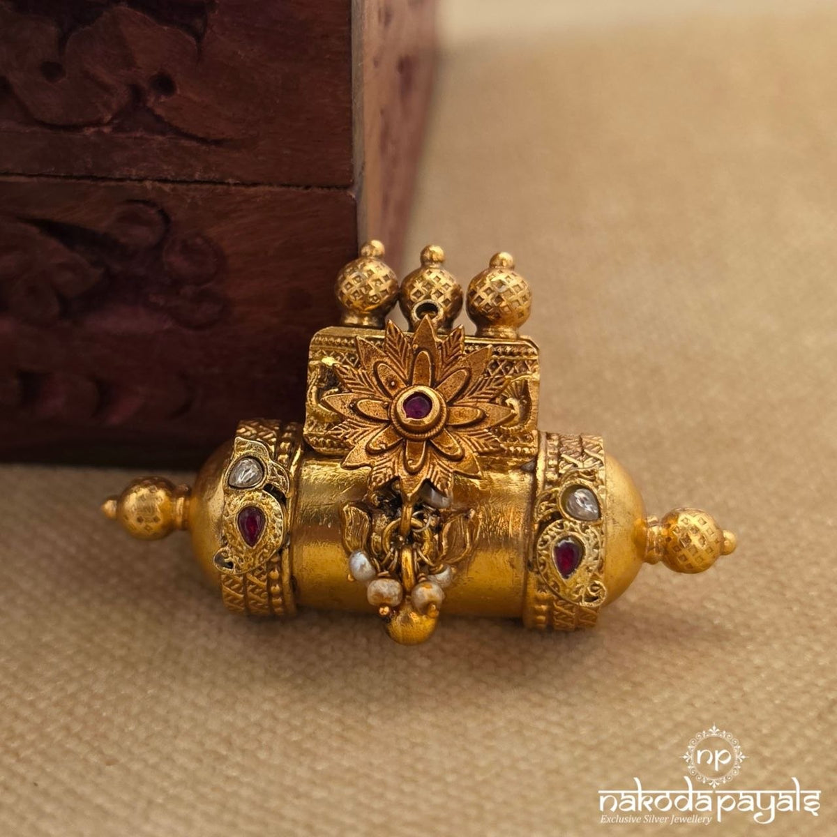 Endearing Pearl Tabji Pendant (Gp2631)