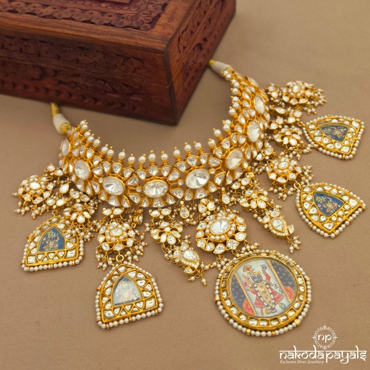 Celestial Moissanite Shreenathji Choker Neckpiece With Jhumka (Gn10860)