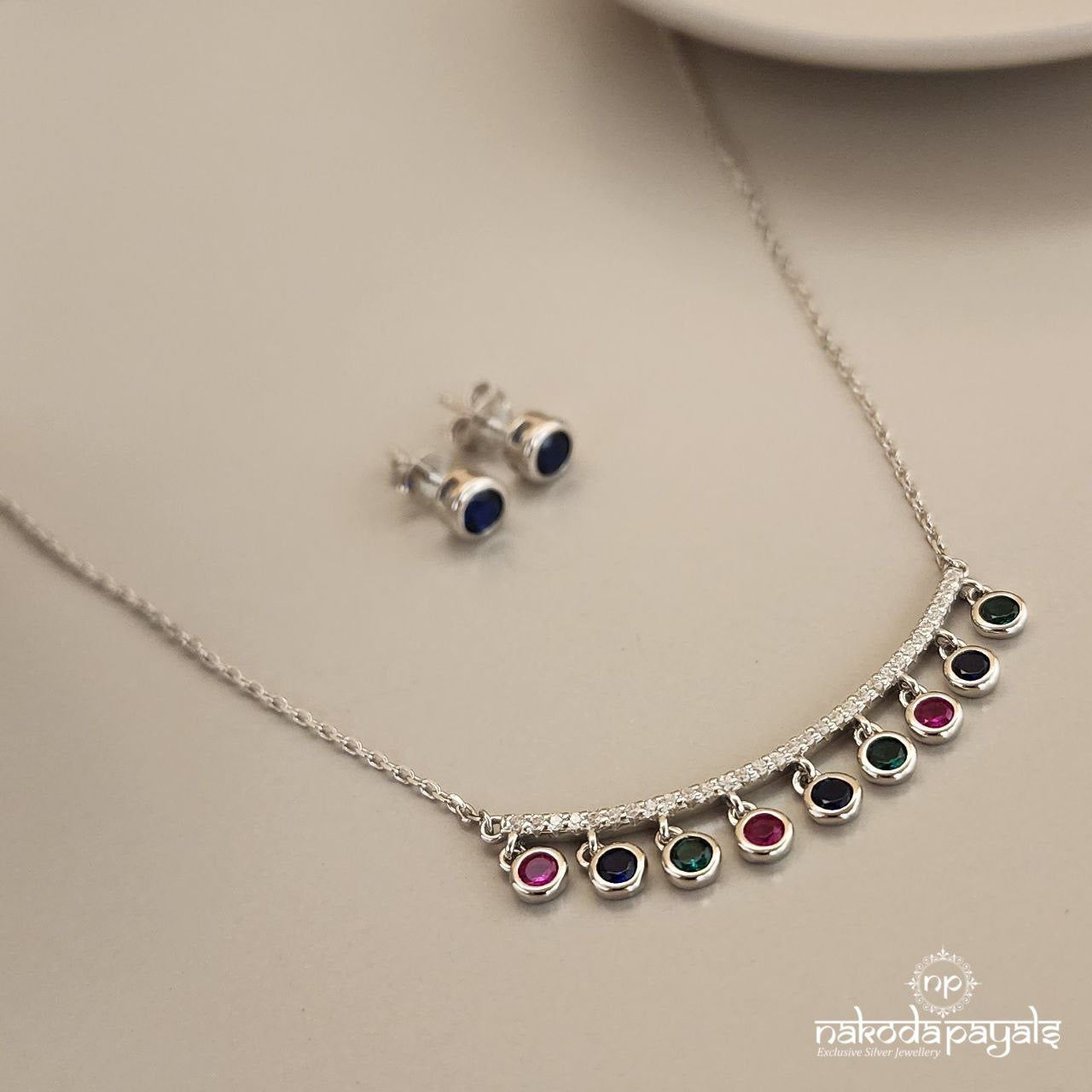 Garden Of Gems Neckpiece With Earrings (St3155)