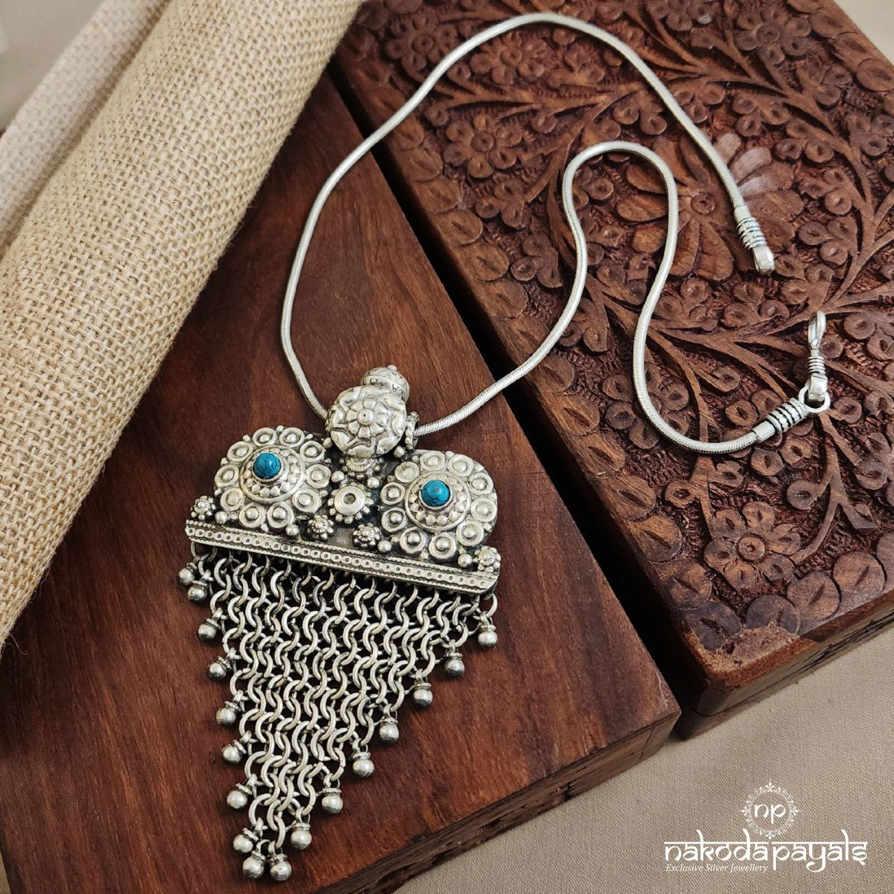 Turquoise Ball Drops Neckpiece (N10503)