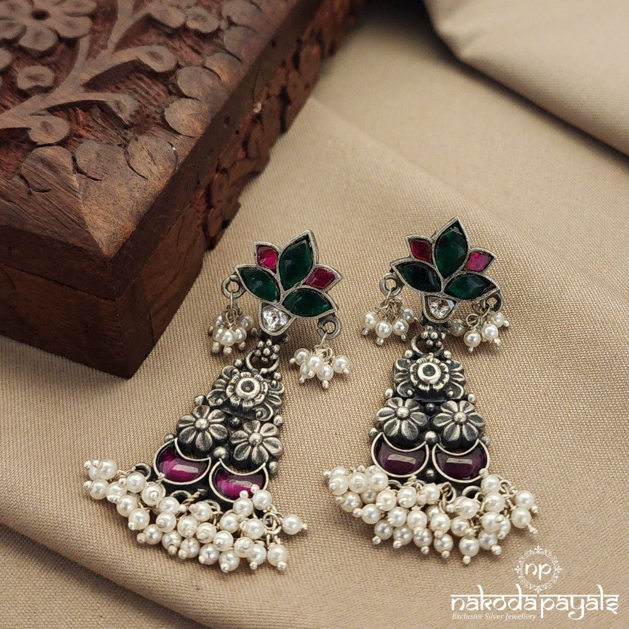 Beauteous Green Chandbali (C7824)