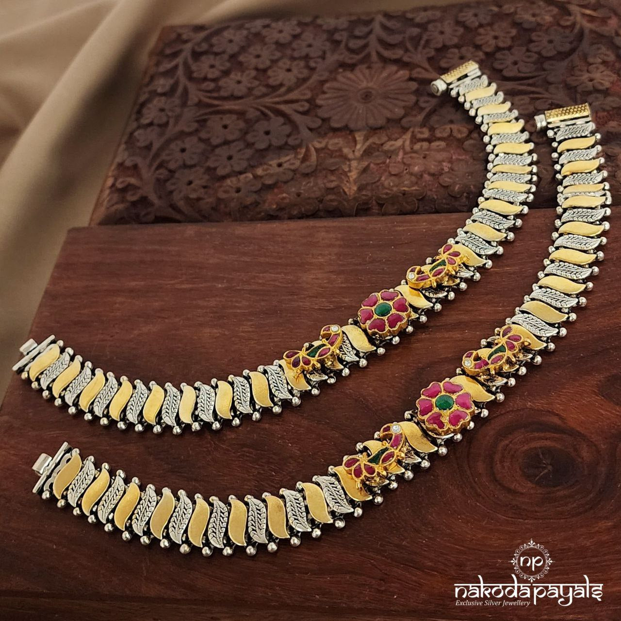 Pink Leafy Dual tone Anklets (A5627)