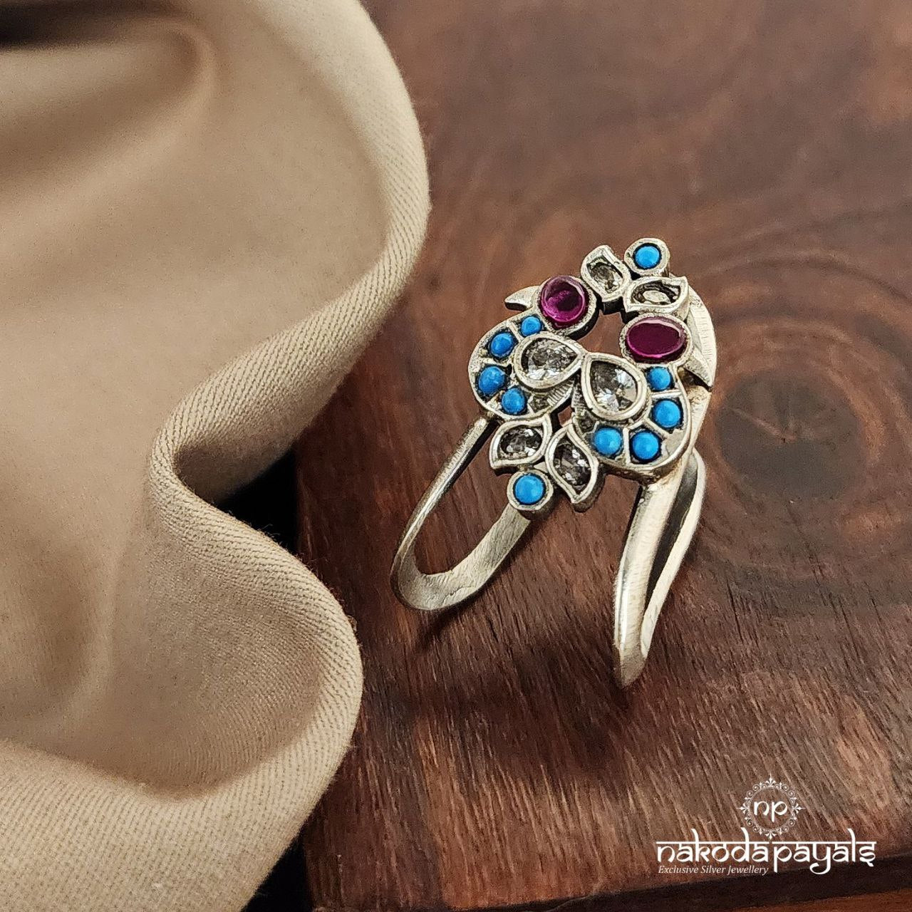 Vanki Multicoloured Finger Ring (F2402)