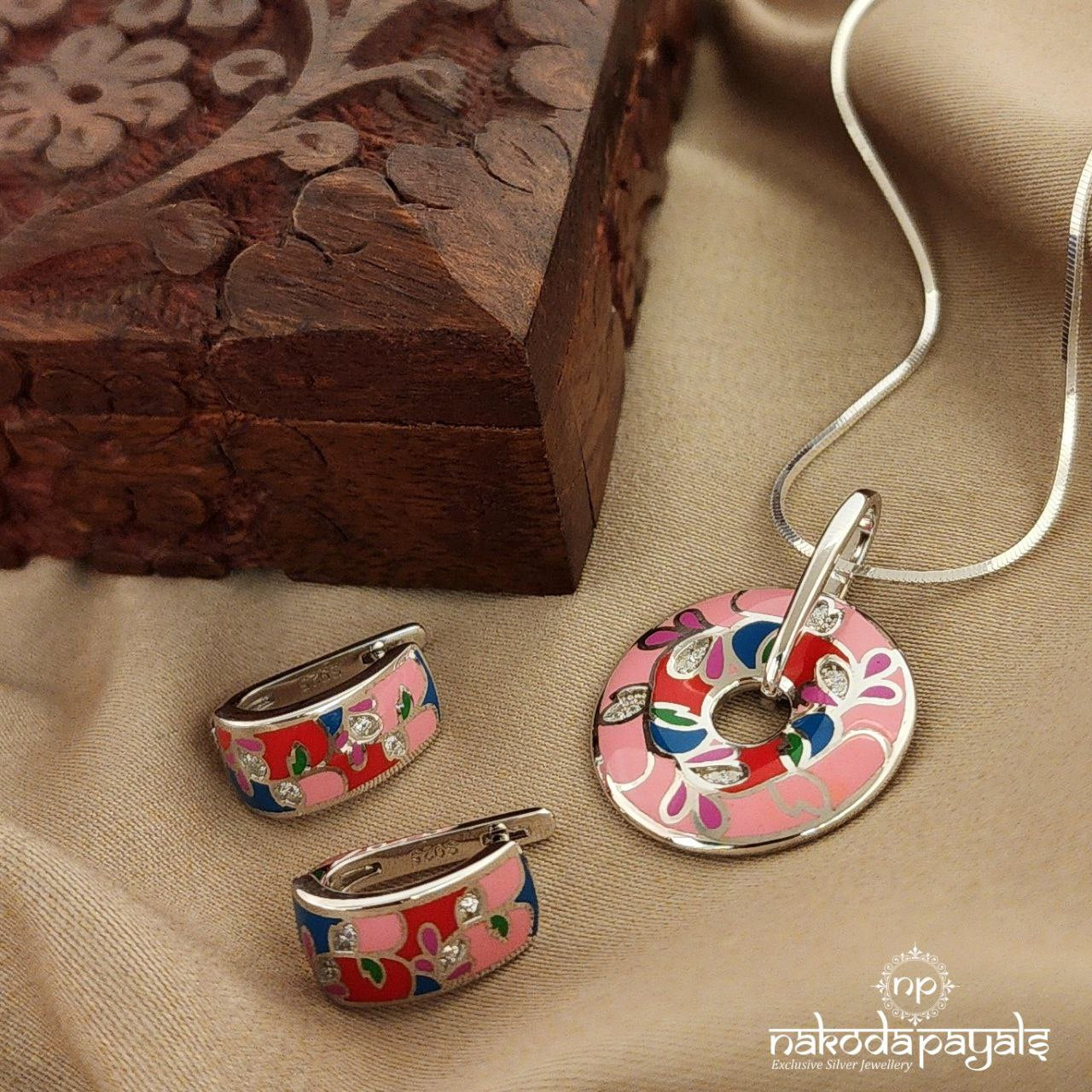 Colorful Flower Enamel Pendant With Earrings (St2624)