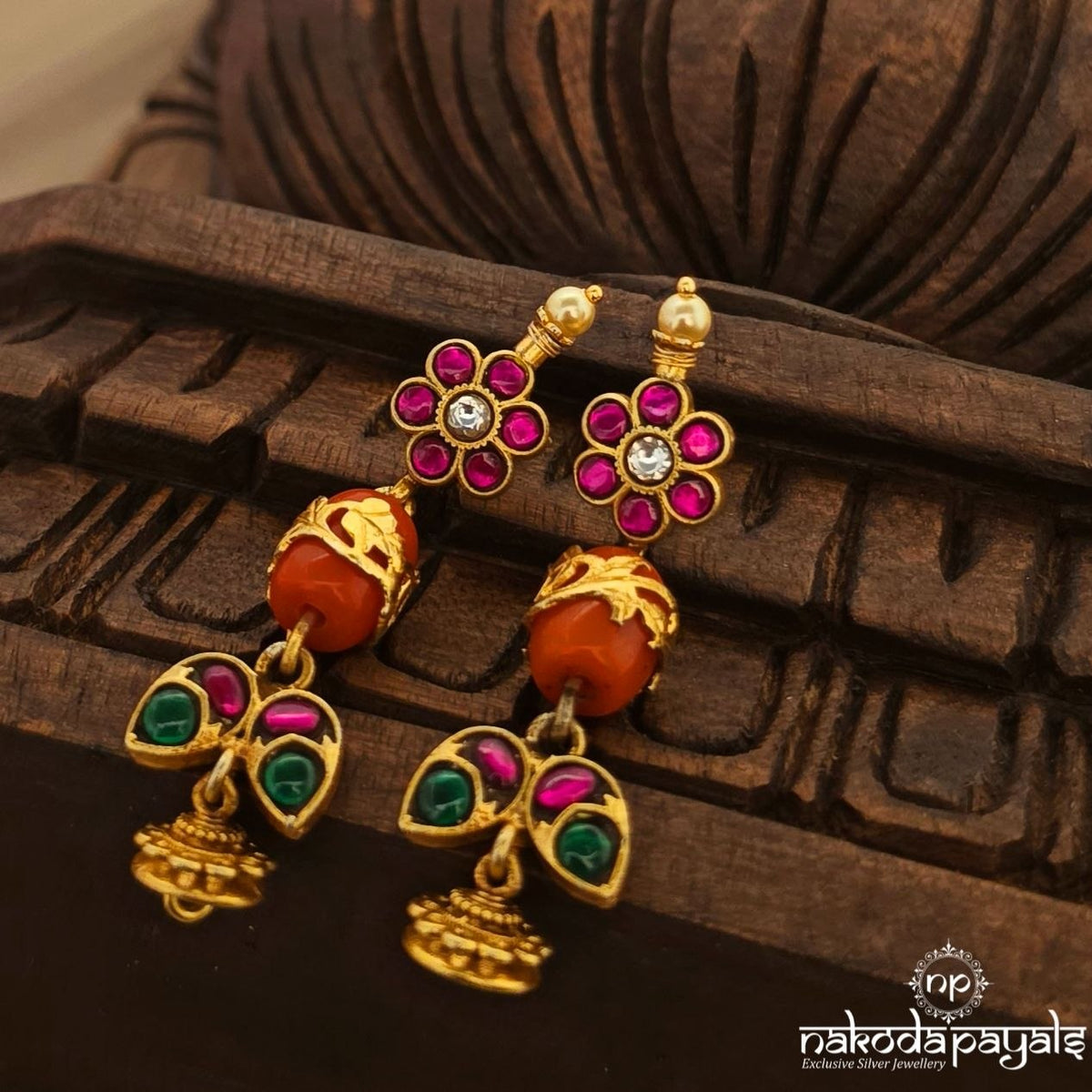 Coral Kundan Floral Earrings (Ge11525)