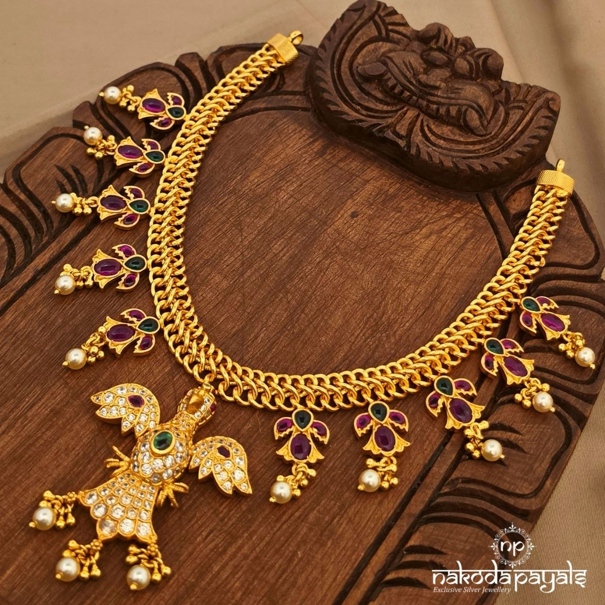 White Birdie Neckpiece (Gn10996)