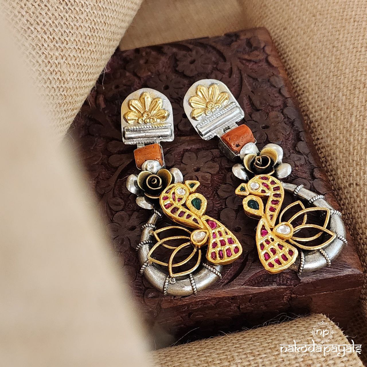 Coral Floral Dual Tone Earrings (Dt1181)