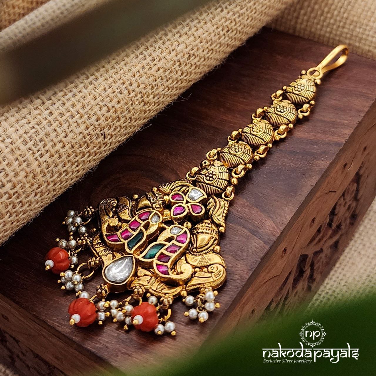 Coral Drops Kundan Maang Tika (Gm0886)