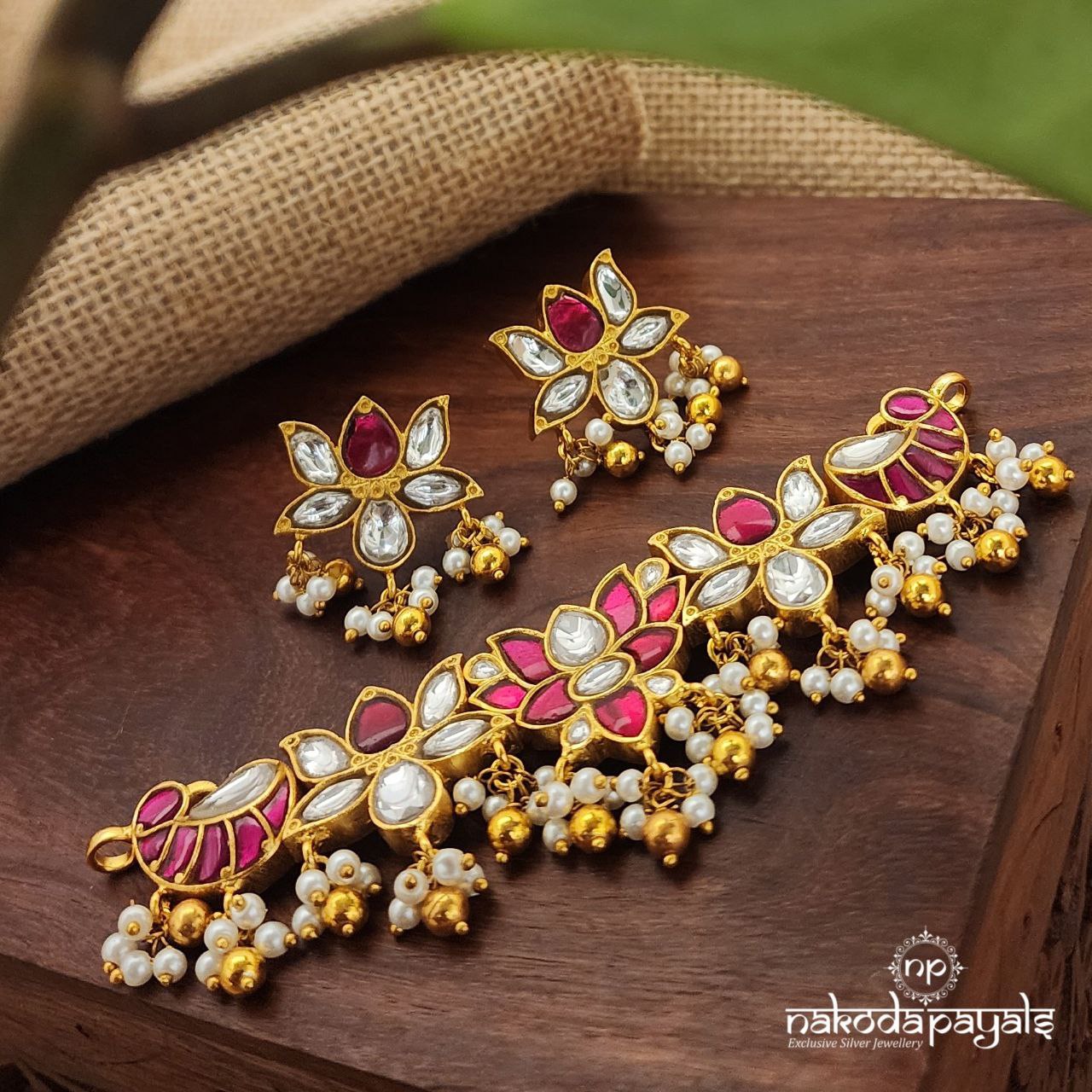 Pink Floral Pearl Drops Kundan Choker With Earrings (Gn8021)