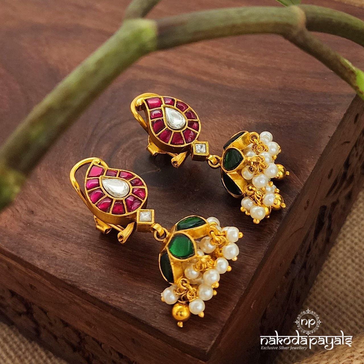 Resplendent Mango Kundan Neckpiece With Earrings (Gn8030)