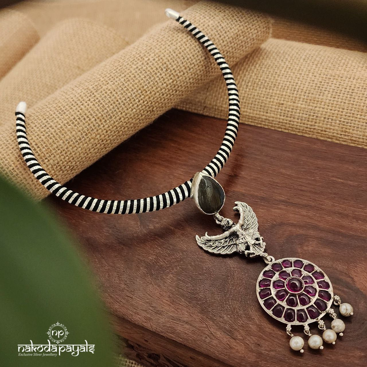 Braided Pink Leaf Neckpiece (N10031)