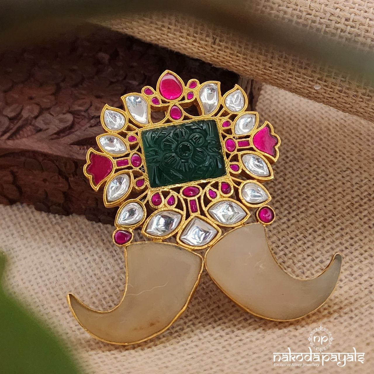 Gracious Green Puligore Kundan Pendant (Gp1828)
