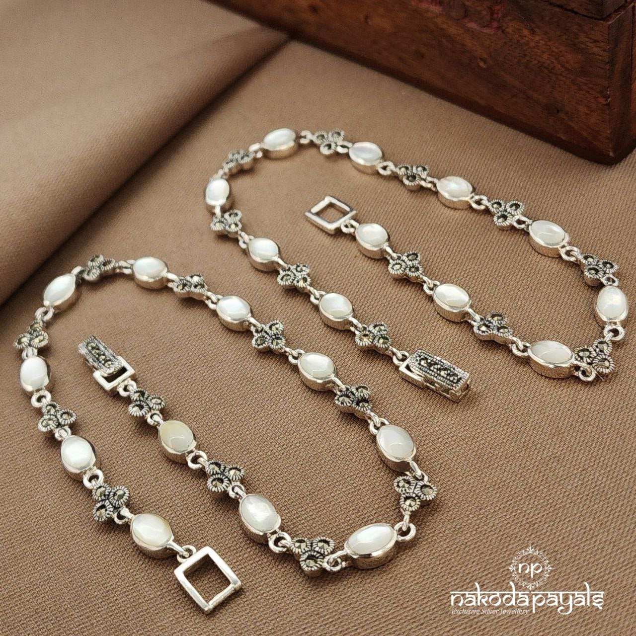 Floral MOP Anklets (A6759)