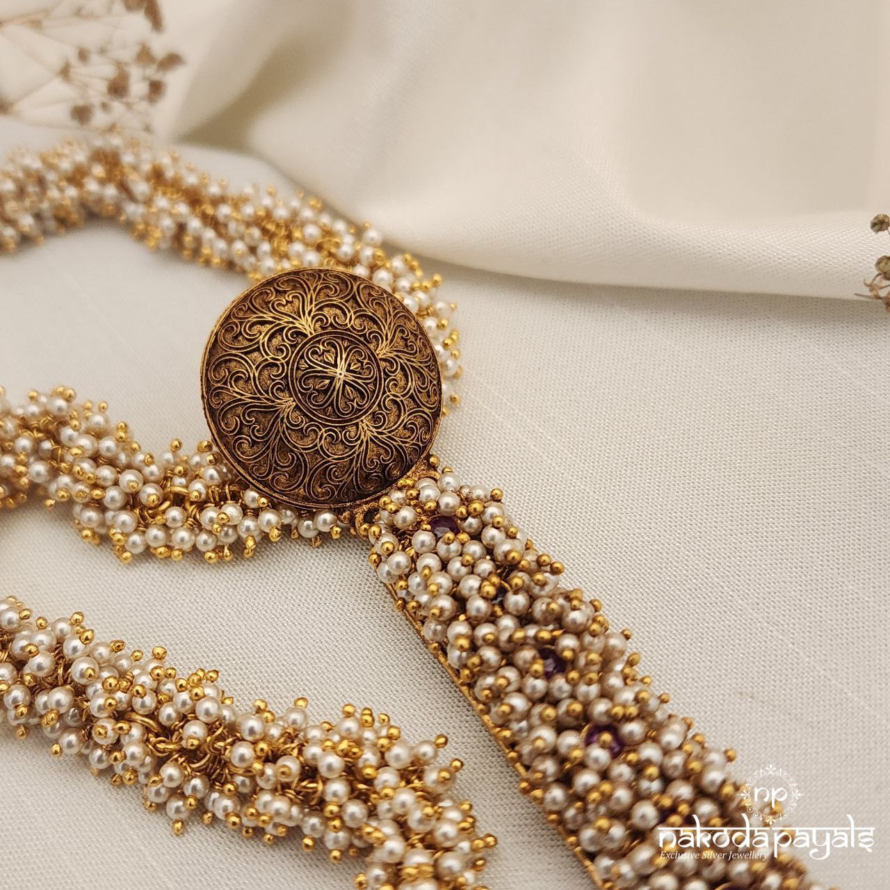The Coral Queen Neckpiece (Gn8110)