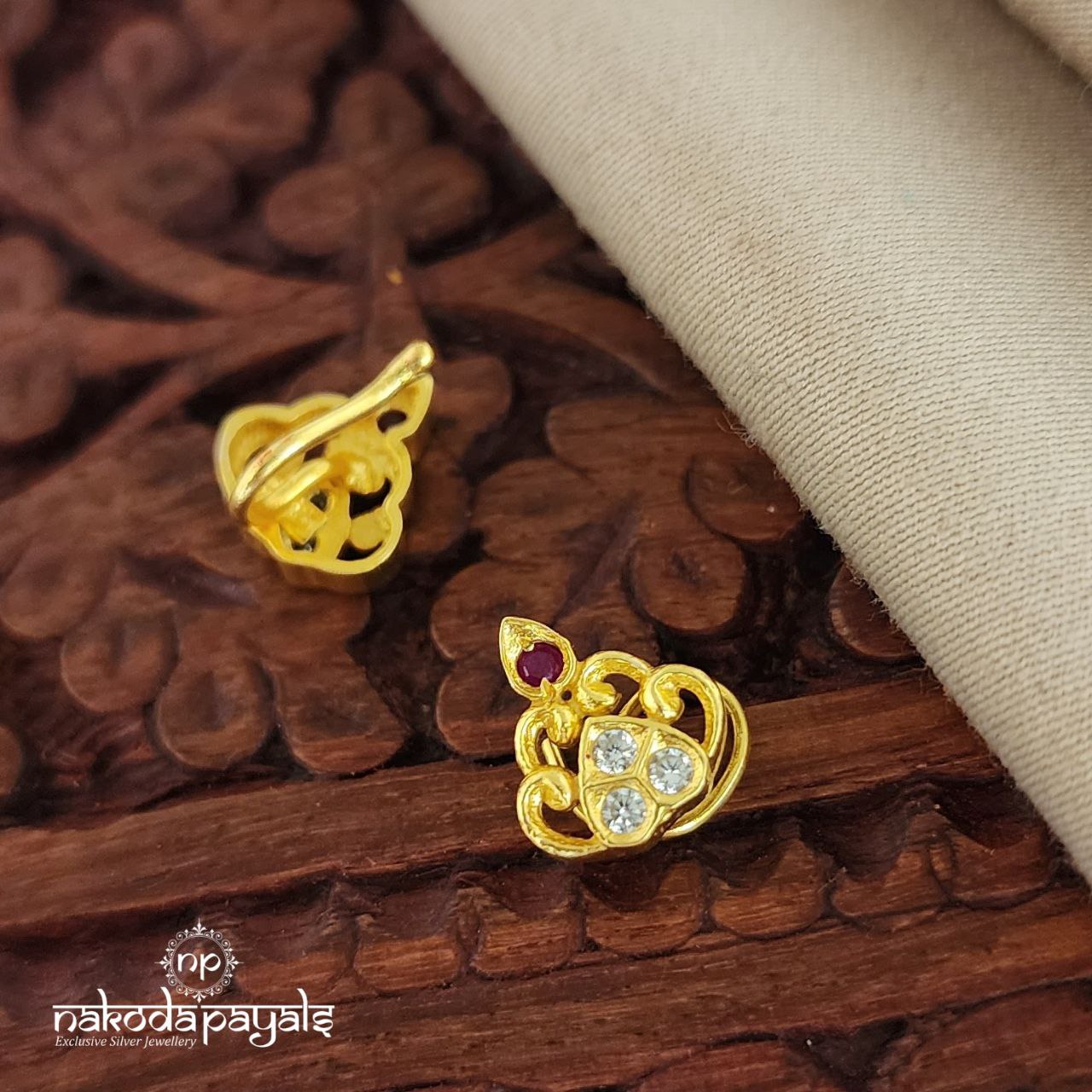 Ruby Cutstone Nosepin (NP0459)