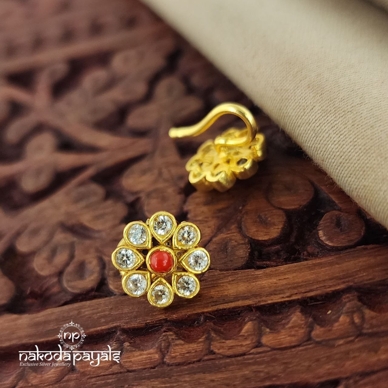 Coral Flower Nosepin (NP0541)