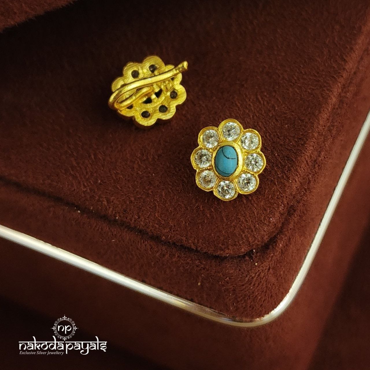 Turquoise Nosepin (NP0547)