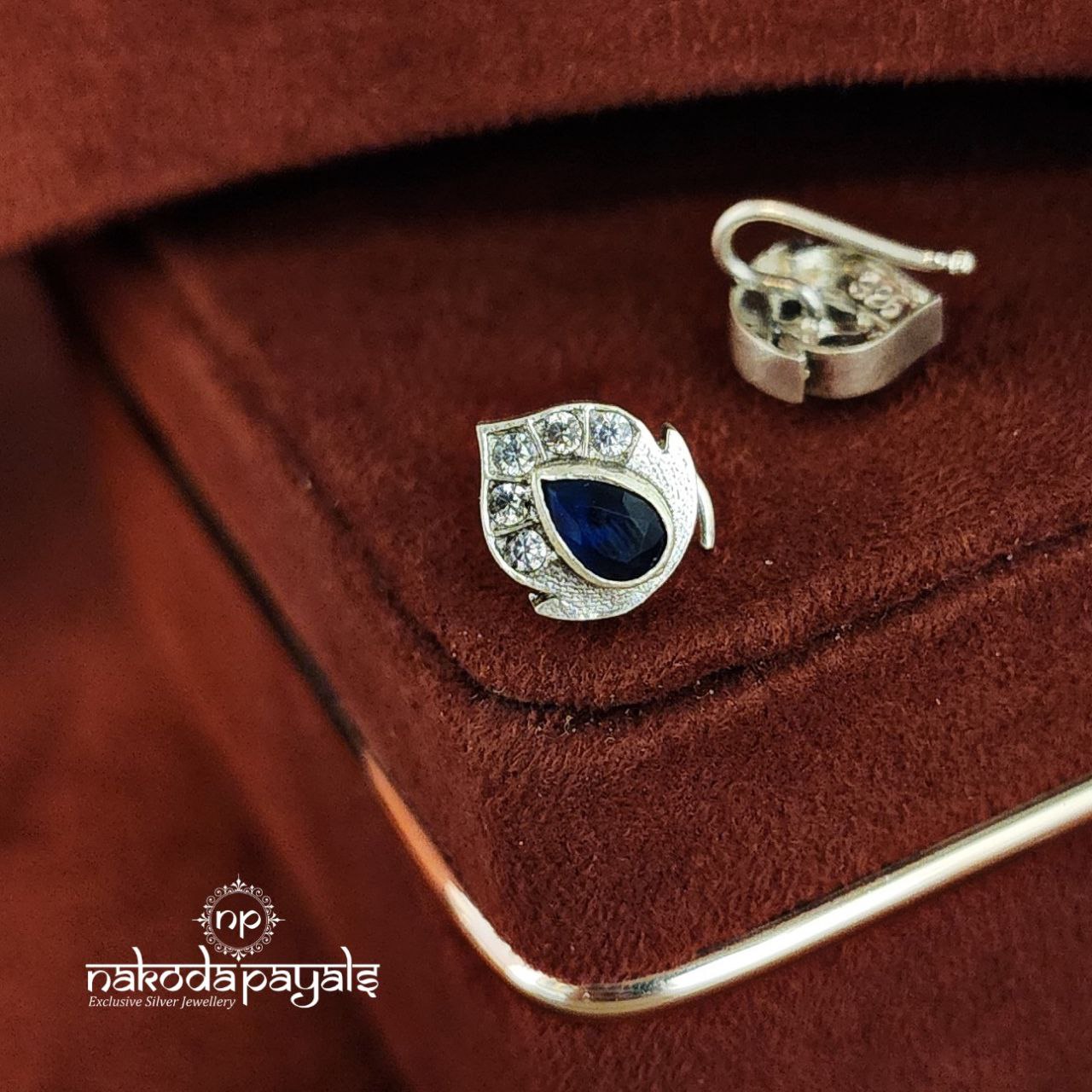 Blue Leafy Nosepin (NP0574)