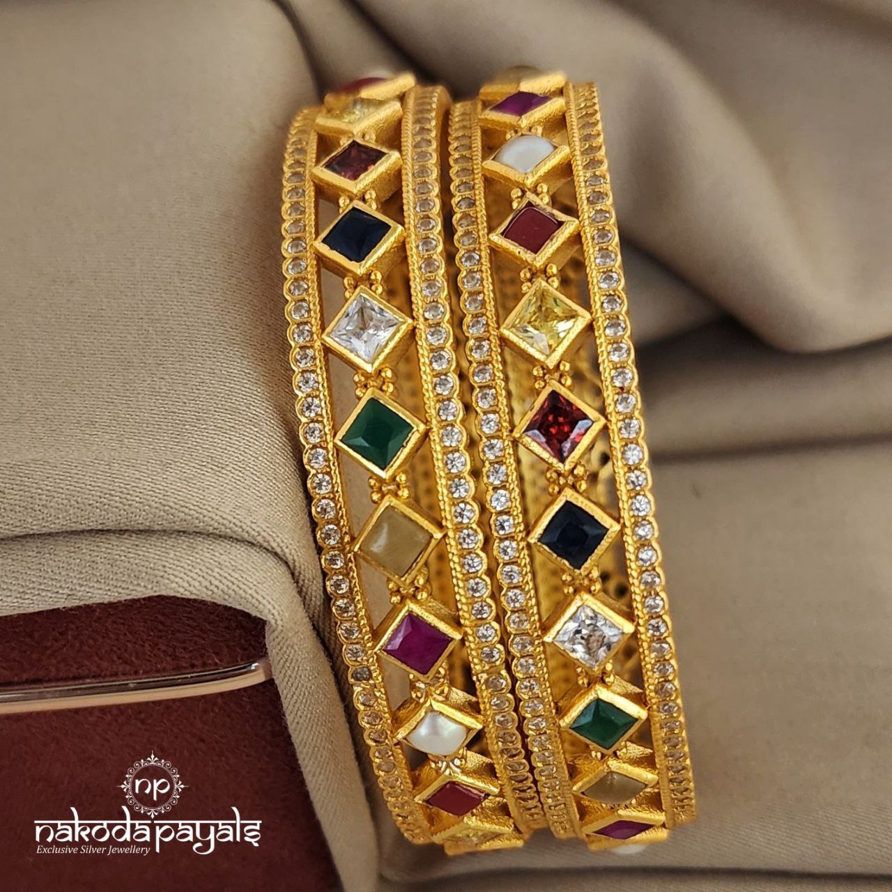 Navarathna Bangle Pair (GK2291)