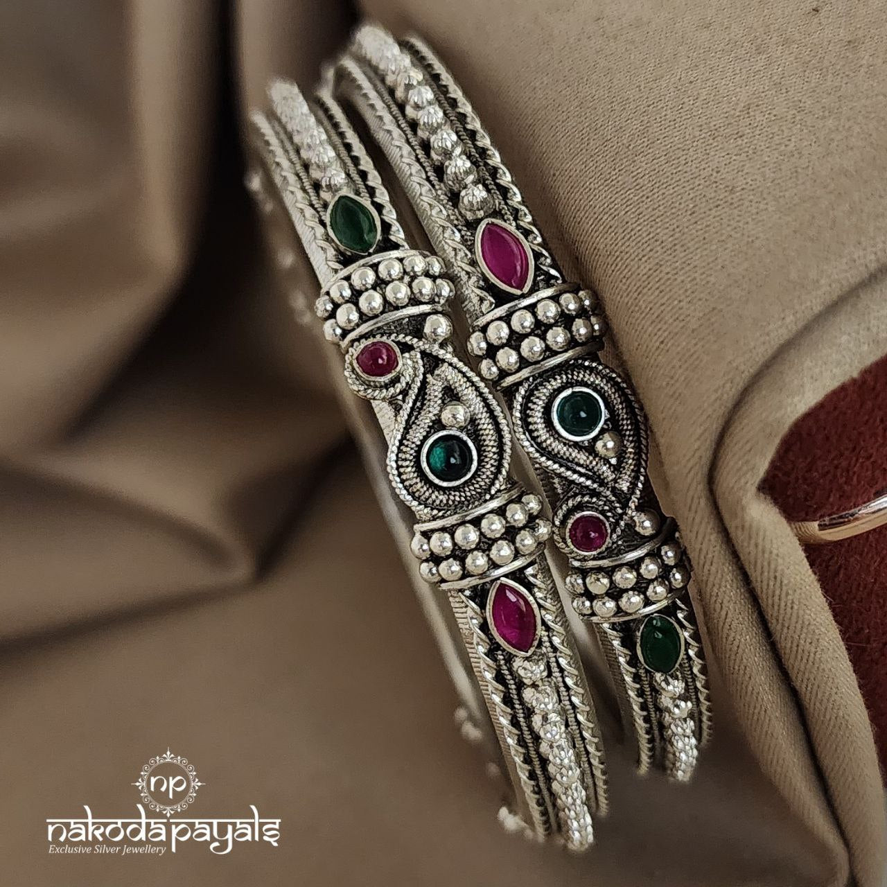 Mango Bangle Pair (K3991)